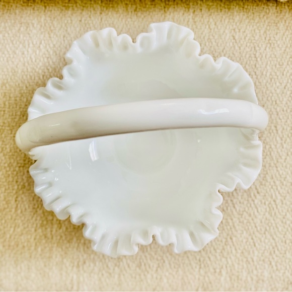 Fenton Milk Glass Brides Basket - Picture 8 of 8